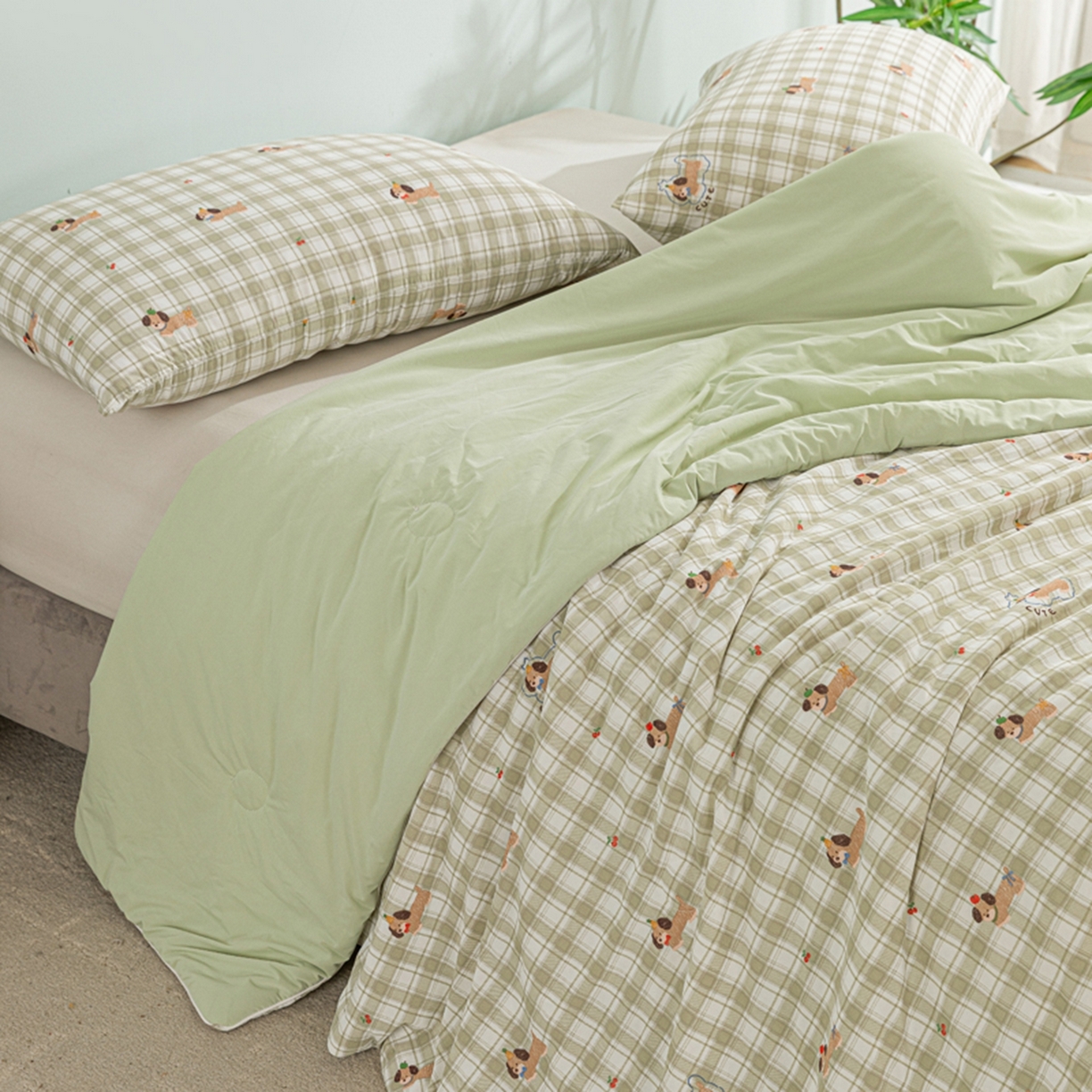 91家纺网 家纺一手货源 找家纺 漫仙阁家纺 2026年新款印花凉感丝夏被空调被学生夏凉被 腊肠狗