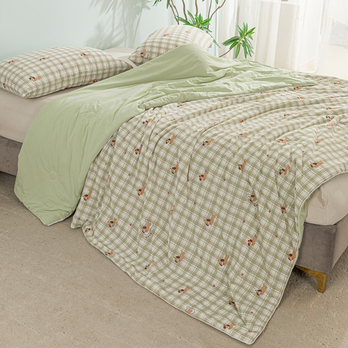 91家纺网 家纺一手货源 找家纺 漫仙阁家纺 2026年新款印花凉感丝夏被空调被学生夏凉被 腊肠狗