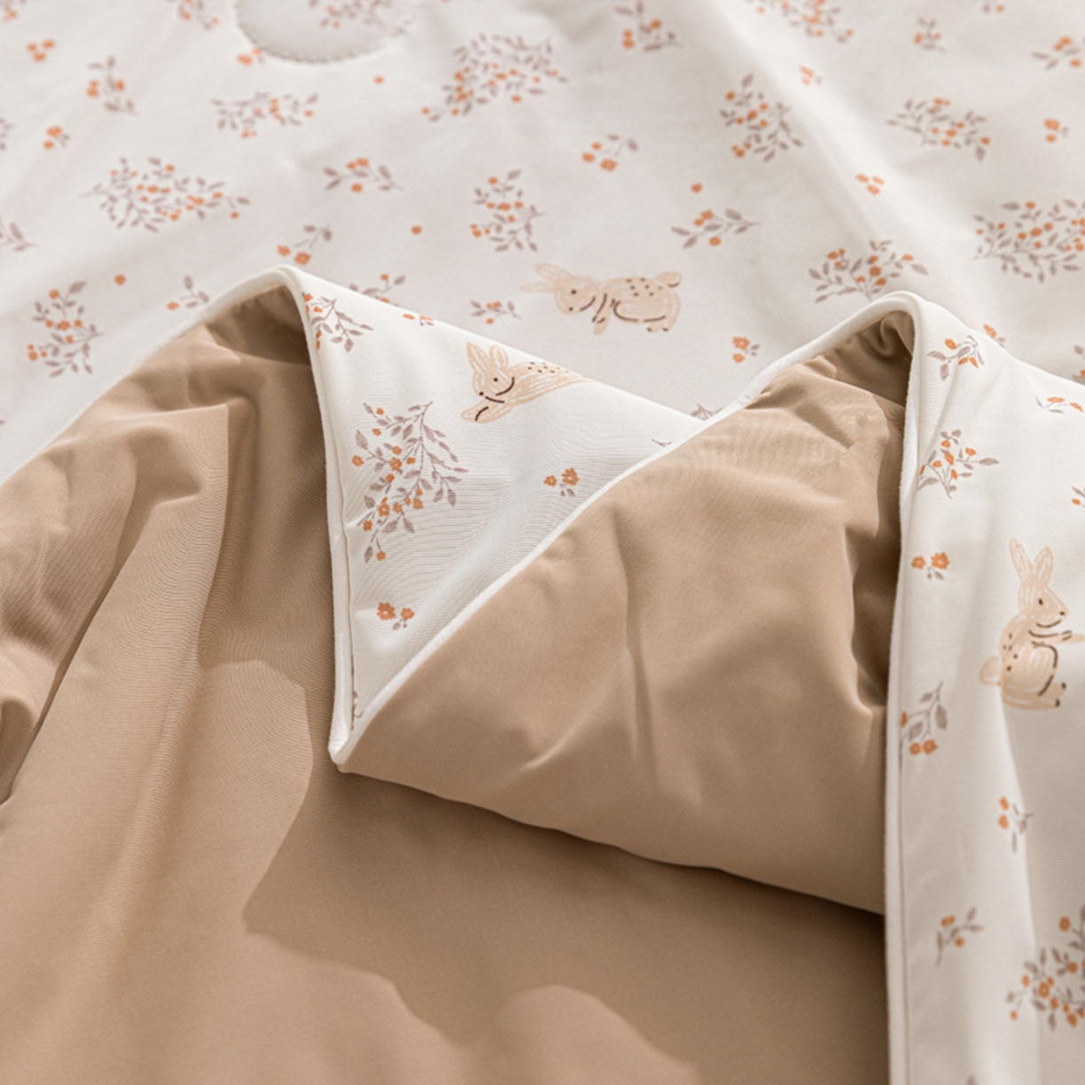 91家纺网 家纺一手货源 找家纺 漫仙阁家纺 2026年新款印花凉感丝夏被空调被学生夏凉被 清怡