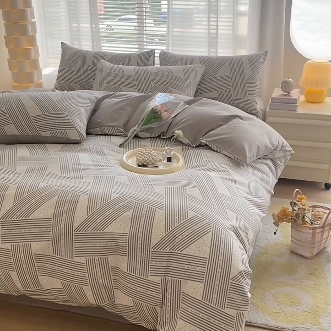 91家纺网 家纺一手货源 找家纺 宇彬家纺 2026直播新款13372A类全棉纯棉印花床单床笠款四件套和单被套喷气清新简约 时尚生活