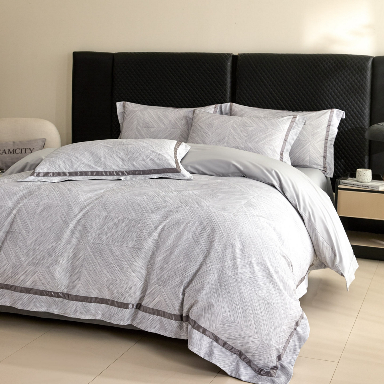 91家纺网 家纺一手货源 找家纺 （总）新方向 【控价 提供买家秀】2026新款数码印花50s双股全棉贡缎长绒棉四件套-星河（控价 标准328元 加大348元）