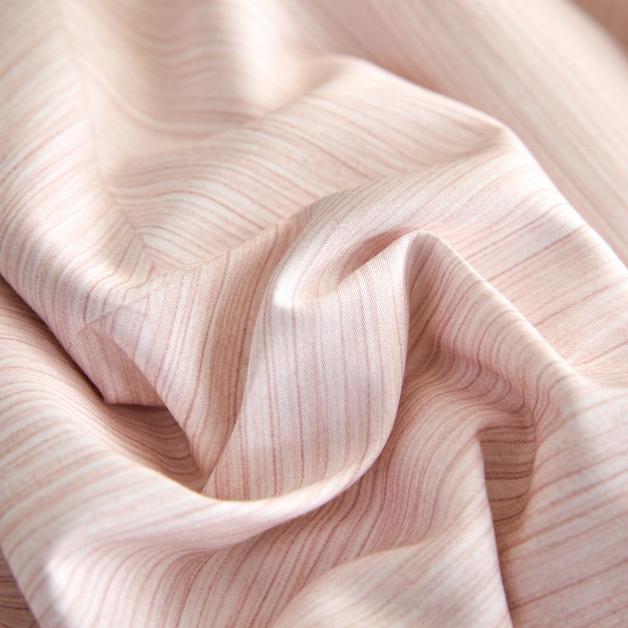 91家纺网 家纺一手货源 找家纺 新方向 【控价 提供买家秀】2026新款数码印花50s双股全棉贡缎长绒棉四件套-星河（控价 标准328元 加大348元） 星河-蔷薇粉