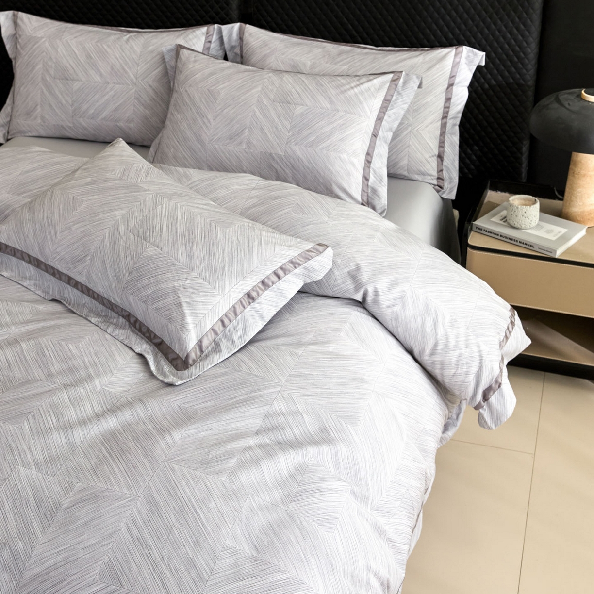 91家纺网 家纺一手货源 找家纺 （总）新方向 【控价 提供买家秀】2026新款数码印花50s双股全棉贡缎长绒棉四件套-星河（控价 标准328元 加大348元）