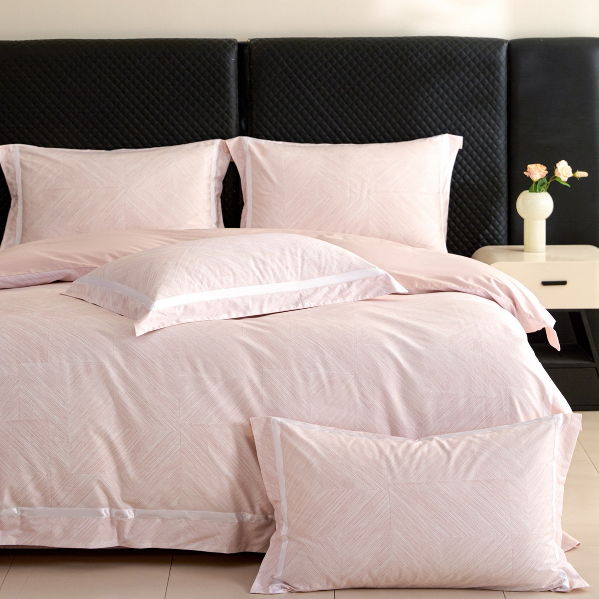 91家纺网 家纺一手货源 找家纺 新方向 【控价 提供买家秀】2026新款数码印花50s双股全棉贡缎长绒棉四件套-星河（控价 标准328元 加大348元） 星河-蔷薇粉