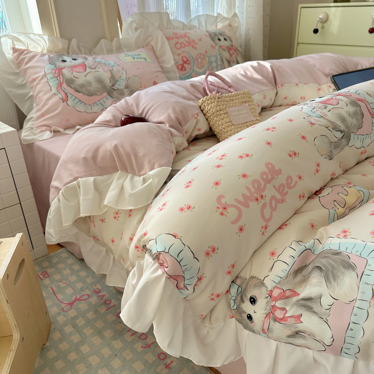 91家纺网 家纺一手货源 找家纺 （总）沐慕 2026新款加厚款水洗棉云朵棉花边款四件套