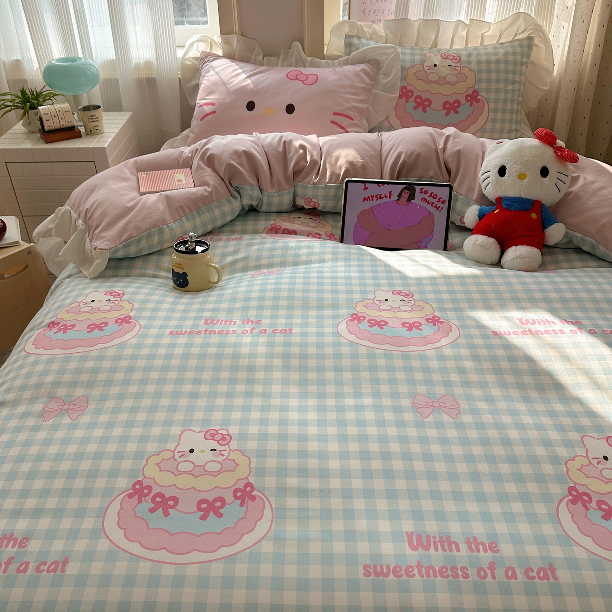 91家纺网 家纺一手货源 找家纺 沐慕 2026新款加厚款水洗棉云朵棉花边款四件套 M蛋糕猫咪