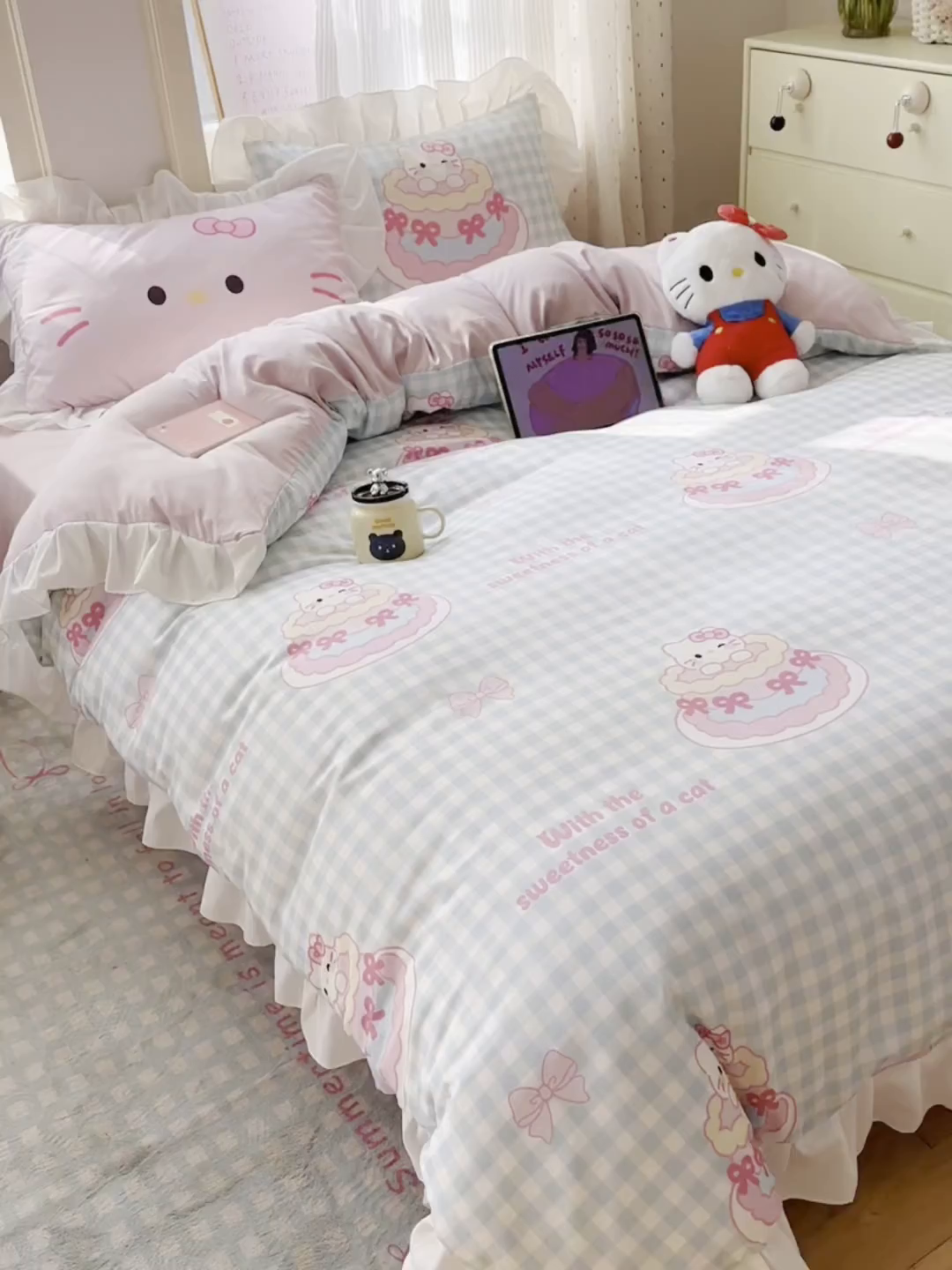 91家纺网 家纺一手货源 找家纺 沐慕 2026新款加厚款水洗棉云朵棉花边款四件套 M蛋糕猫咪