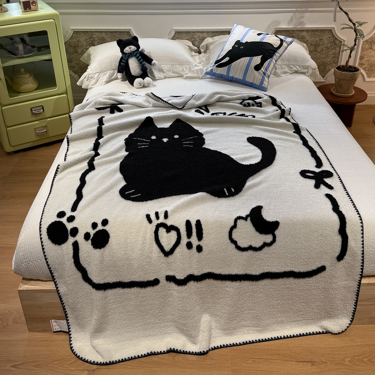 91家纺网 家纺一手货源 找家纺 （总）曼町家居 2026新款针织半边绒贝壳边盖毯毯子