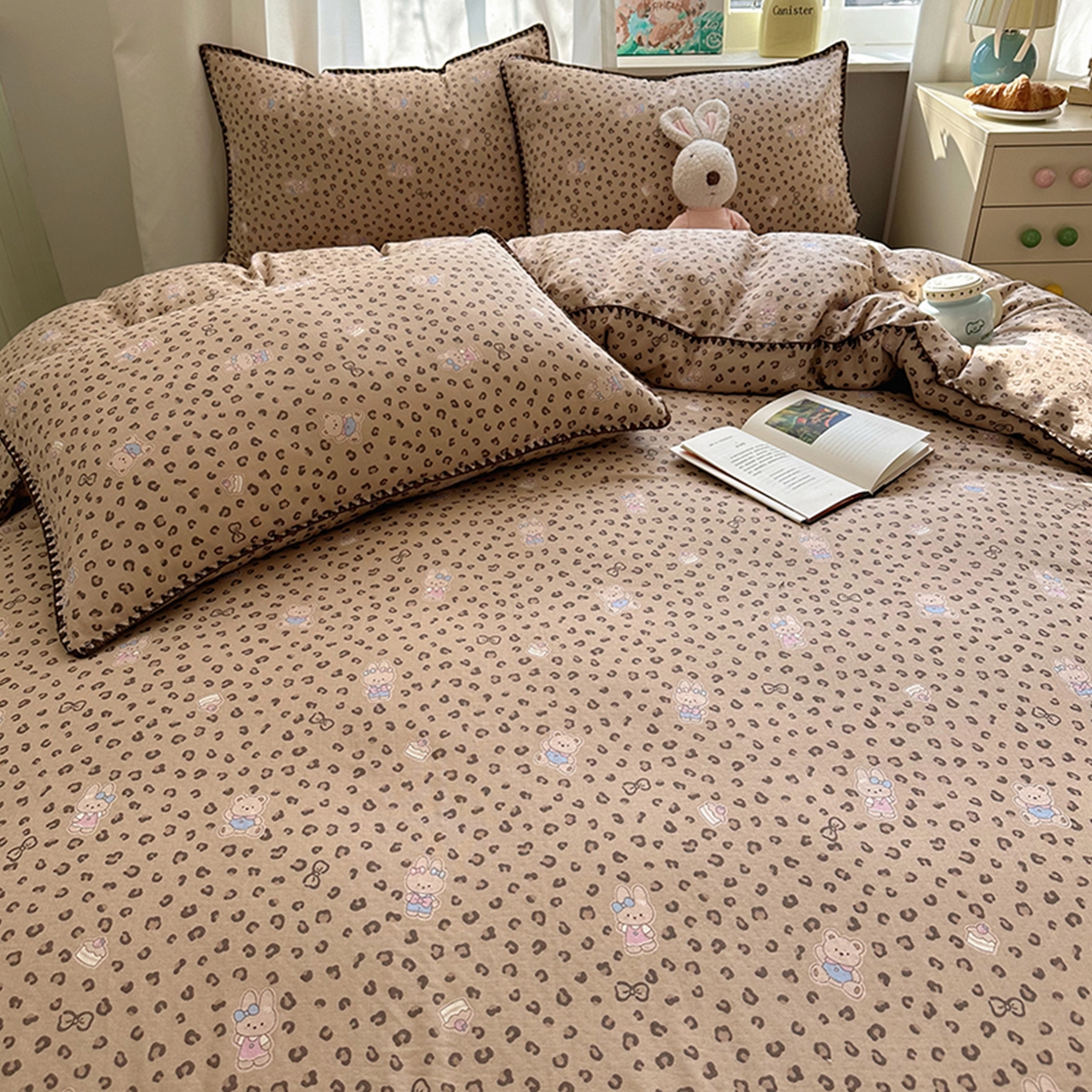 91家纺网 家纺一手货源 找家纺 （总）桃子家居 2026新款A类纯棉有氧双层纱高品质贝壳边三角针工艺全棉四件套系列