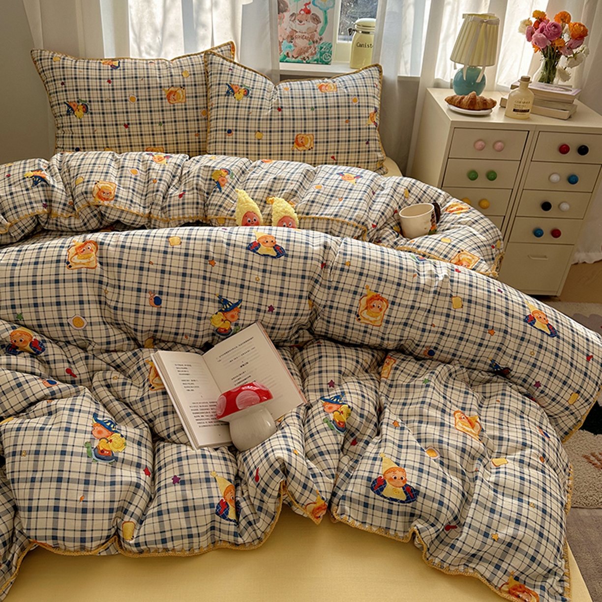 91家纺网 家纺一手货源 找家纺 桃子家居 2026新款A类纯棉有氧双层纱高品质贝壳边三角针工艺全棉四件套系列 棉双层纱-蓝格星星