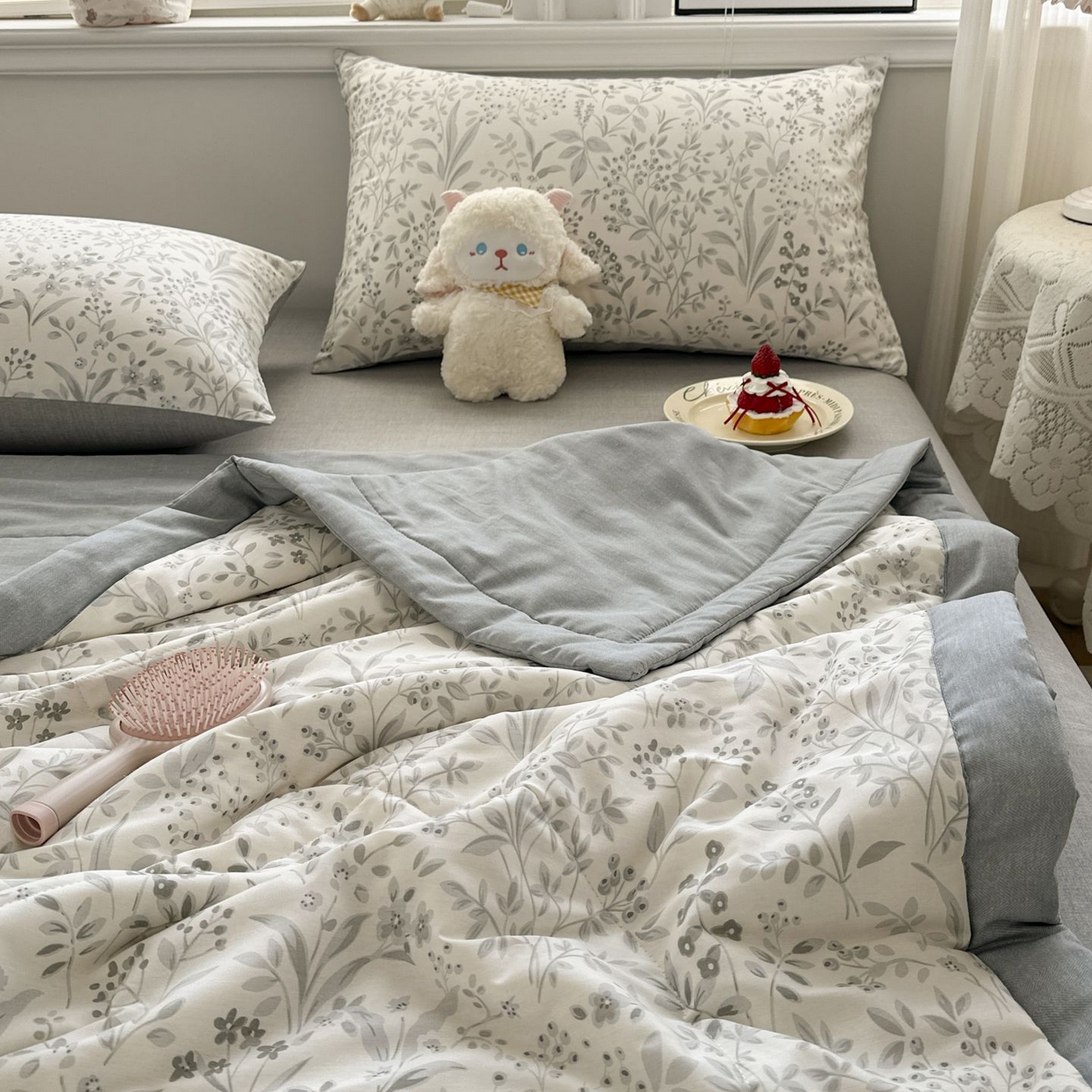91家纺网 家纺一手货源 找家纺 棉森家纺 2026春夏新款全棉纯棉棉花夏被夏凉被空调被-风格三 茉-灰