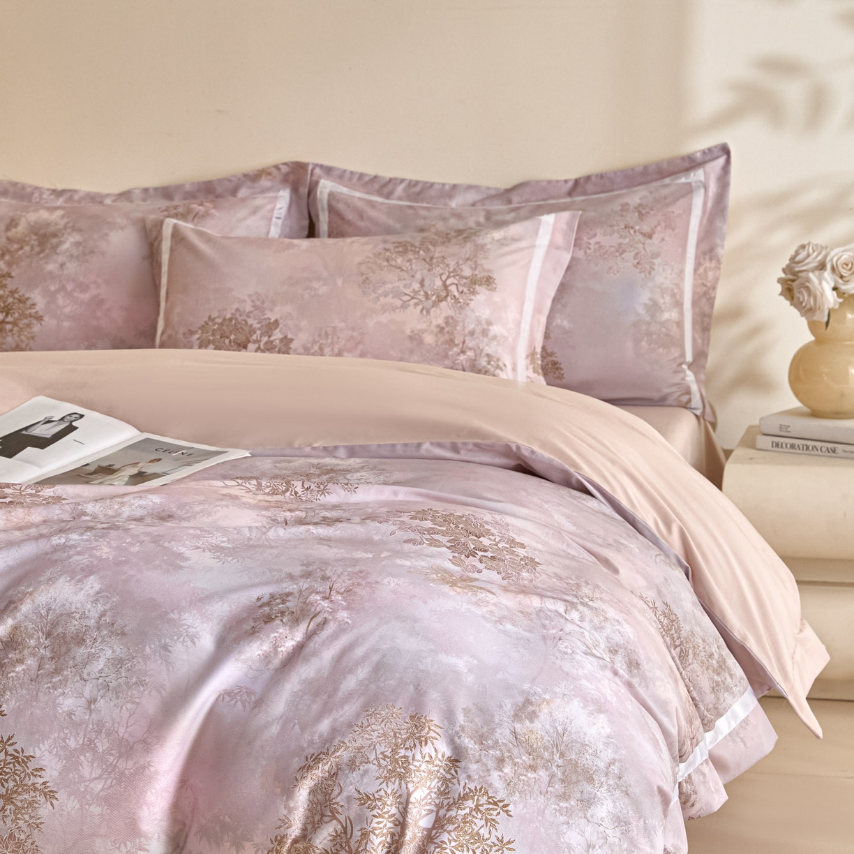 91家纺网 家纺一手货源 找家纺 新方向 【控价 提供买家秀】2026新款数码印花50s双股全棉贡缎长绒棉四件套-盛世（控价 标准328元 加大348元） 盛世-蔷薇粉