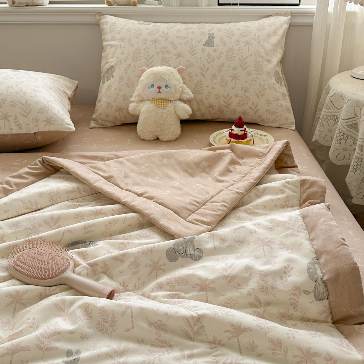 91家纺网 家纺一手货源 找家纺 棉森家纺 2026春夏新款全棉纯棉棉花夏被夏凉被空调被-风格三 森林秘境-粉