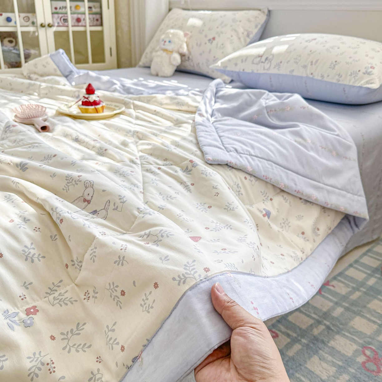 91家纺网 家纺一手货源 找家纺 棉森家纺 2026春夏新款全棉纯棉棉花夏被夏凉被空调被-风格三 寻觅时光-蓝