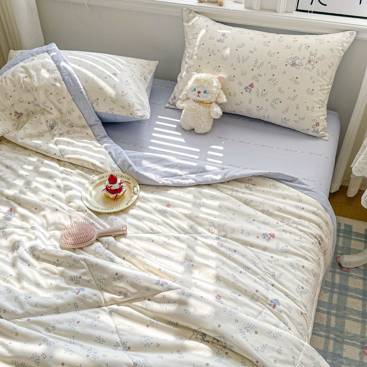 91家纺网 家纺一手货源 找家纺 棉森家纺 2026春夏新款全棉纯棉棉花夏被夏凉被空调被-风格三 寻觅时光-蓝