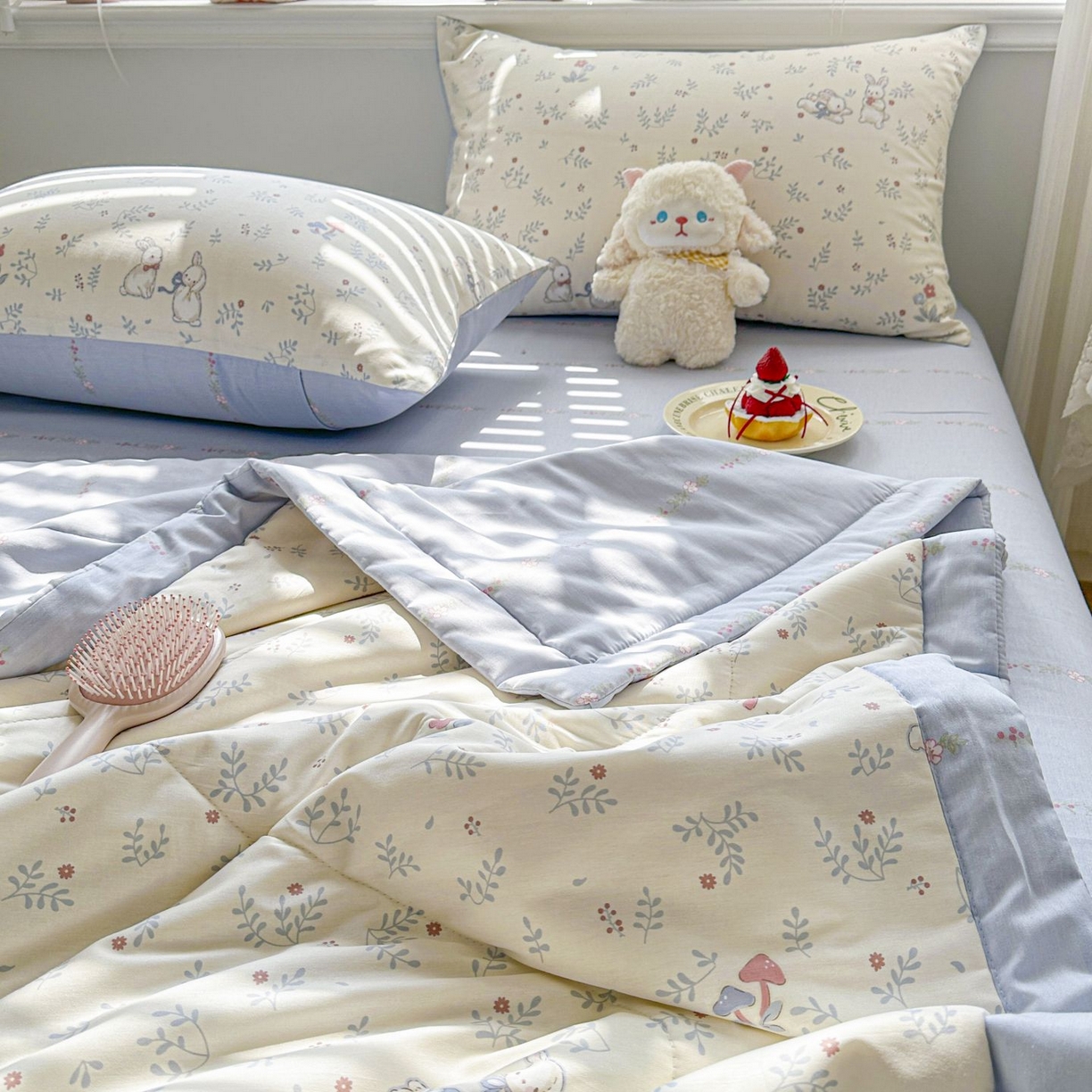 91家纺网 家纺一手货源 找家纺 棉森家纺 2026春夏新款全棉纯棉棉花夏被夏凉被空调被-风格三 寻觅时光-蓝