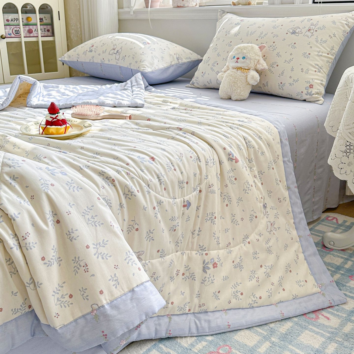 91家纺网 家纺一手货源 找家纺 棉森家纺 2026春夏新款全棉纯棉棉花夏被夏凉被空调被-风格三 寻觅时光-蓝