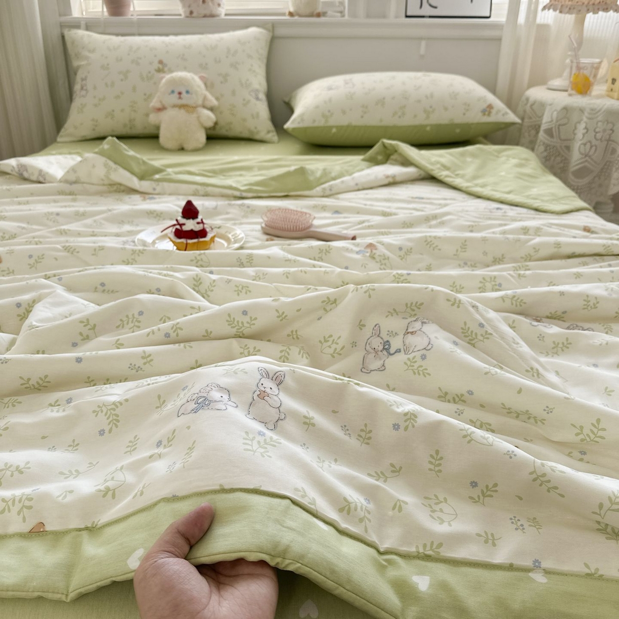 91家纺网 家纺一手货源 找家纺 棉森家纺 2026春夏新款全棉纯棉棉花夏被夏凉被空调被-风格三 寻觅时光-绿