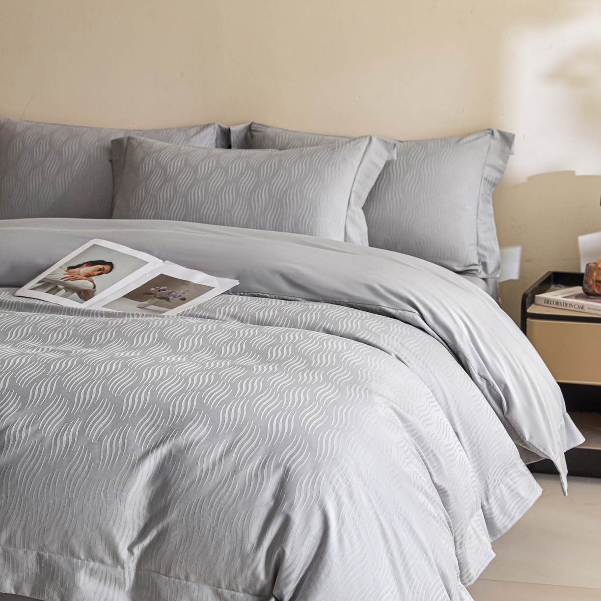 91家纺网 家纺一手货源 找家纺 （总）新方向 【控价 提供买家秀】2026新款 提花50s双股全棉贡缎长绒棉四件套-云纹（控价标准328元 加大348元）