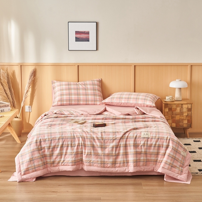 91家纺网 家纺一手货源 找家纺 简如 2026新款全棉纯棉色织水洗棉棉花空调被夏凉被 莫妮-粉