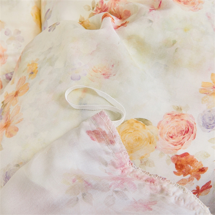 91家纺网 家纺一手货源 找家纺 宜凡家纺 2026新款莱赛尔印花夹棉单床裙床裙三件套 海棠听风