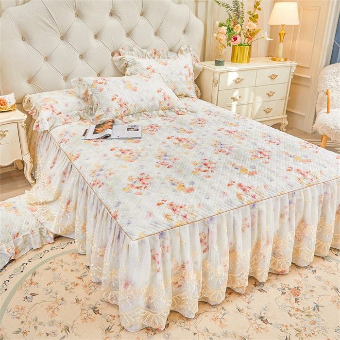 91家纺网 家纺一手货源 找家纺 宜凡家纺 2026新款莱赛尔印花夹棉单床裙床裙三件套 海棠听风