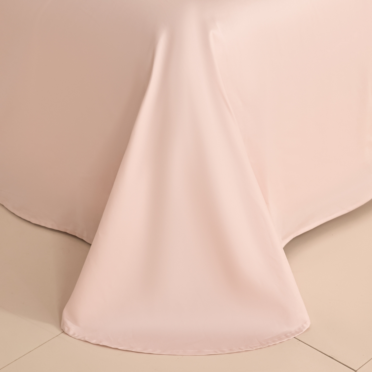 91家纺网 家纺一手货源 找家纺 （总）新方向 【控价 提供买家秀】2026新款刺绣50s双股全棉贡缎长绒棉四件套-金伯妮（控价 标准358元 加大378元）