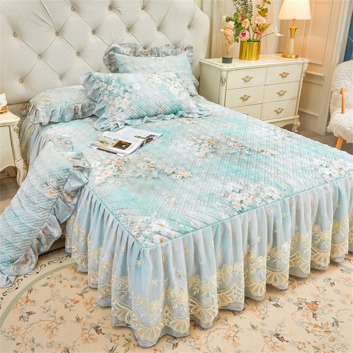 91家纺网 家纺一手货源 找家纺 宜凡家纺 2026新款莱赛尔印花夹棉单床裙床裙三件套 蓝铃风语