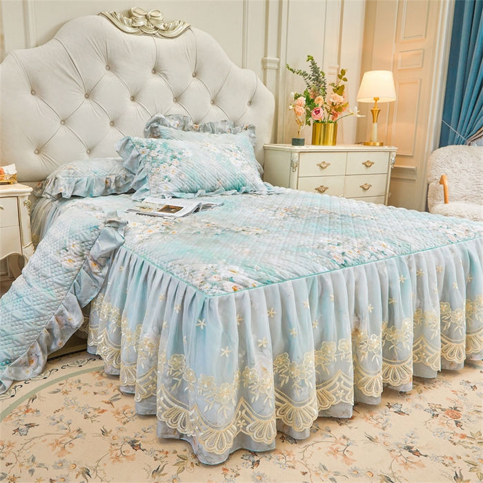 91家纺网 家纺一手货源 找家纺 宜凡家纺 2026新款莱赛尔印花夹棉单床裙床裙三件套 蓝铃风语