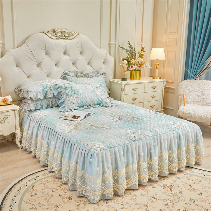 91家纺网 家纺一手货源 找家纺 宜凡家纺 2026新款莱赛尔印花夹棉单床裙床裙三件套 蓝铃风语