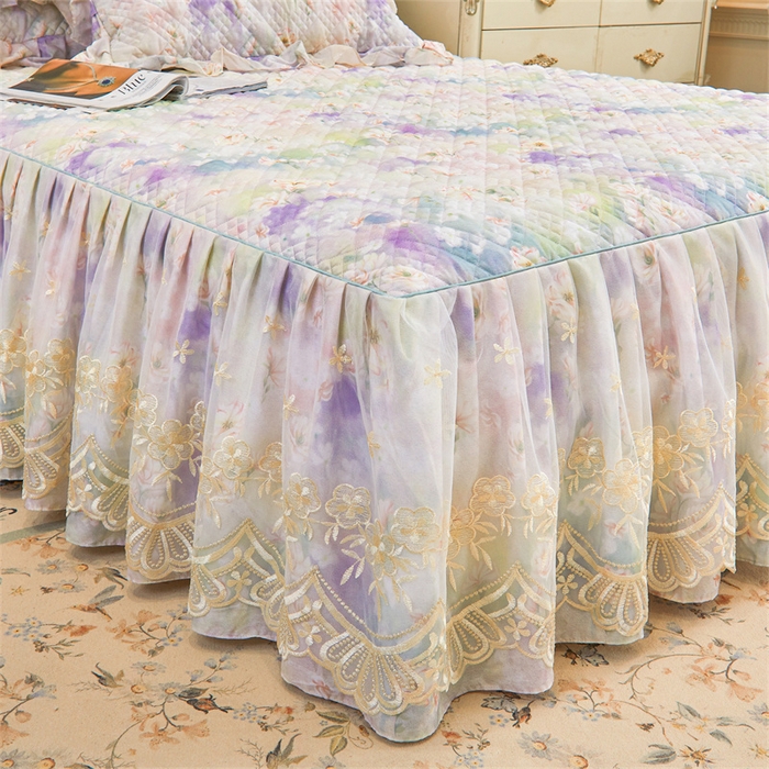 91家纺网 家纺一手货源 找家纺 宜凡家纺 2026新款莱赛尔印花夹棉单床裙床裙三件套 鸢尾幽梦