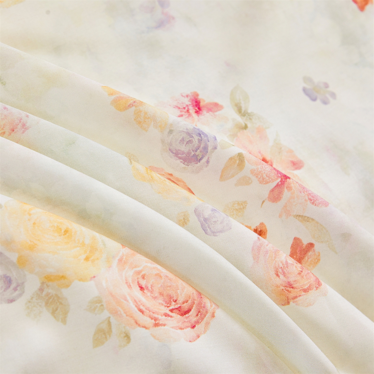 91家纺网 家纺一手货源 找家纺 宜凡家纺 2026新款莱赛尔印花夹棉床裙四件套 海棠听风