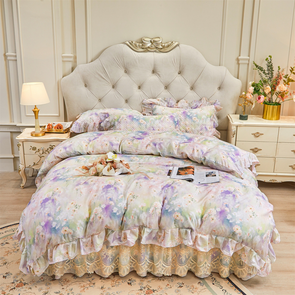 91家纺网 家纺一手货源 找家纺 宜凡家纺 2026新款莱赛尔印花夹棉床裙四件套 鸢尾幽梦