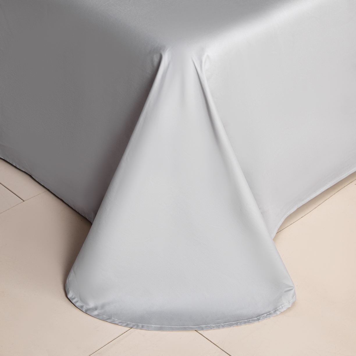 91家纺网 家纺一手货源 找家纺 新方向 【控价 提供买家秀】2026新款 数码印花50s双股全棉贡缎长绒棉四件套-涂鸦日记（控价 标准288元 加大308元） 涂鸦日记-爵士灰