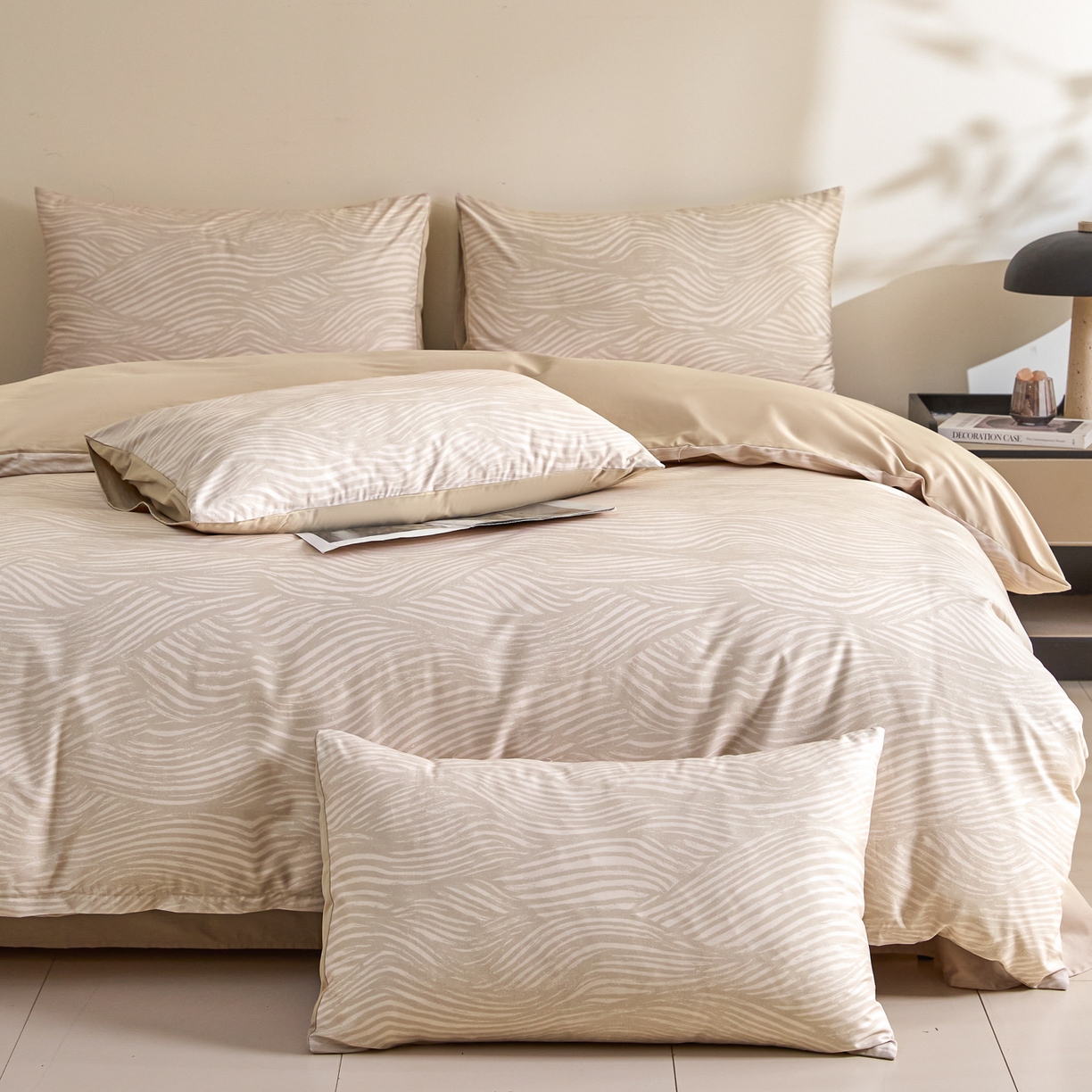 91家纺网 家纺一手货源 找家纺 新方向 【控价 提供买家秀】2026新款 数码印花50s双股全棉贡缎长绒棉四件套-罗马(控价 标准288元 加大308元) 罗马-香槟