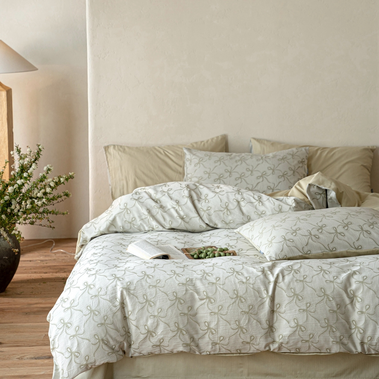 91家纺网 家纺一手货源 找家纺 时光里 2026新款全棉纯棉60支色织水洗提花四件套 蝴蝶结--艾绿