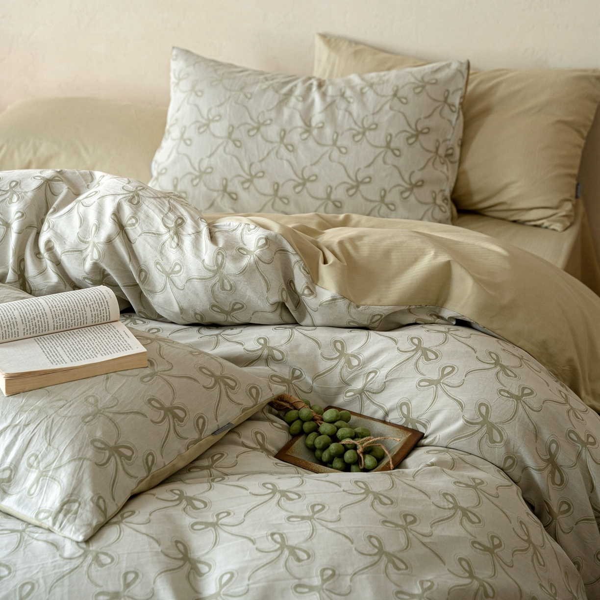 91家纺网 家纺一手货源 找家纺 时光里 2026新款全棉纯棉60支色织水洗提花四件套 蝴蝶结--艾绿