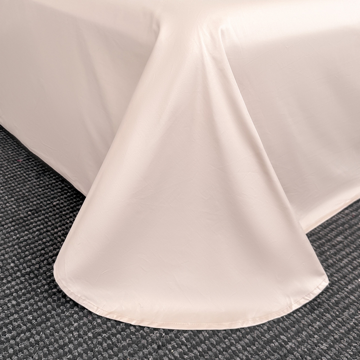 91家纺网 家纺一手货源 找家纺 （总）新方向 【控价 提供买家秀】2026新款刺绣50s双股全棉贡缎长绒棉四件套-自信(控价 标准328元 加大348元)