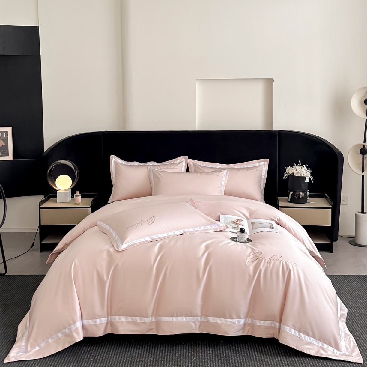 新方向 【控价 提供买家秀】2026新款刺绣50s双股全棉贡缎长绒棉四件套-自信(控价 标准328元 加大348元) 自信-蔷薇粉