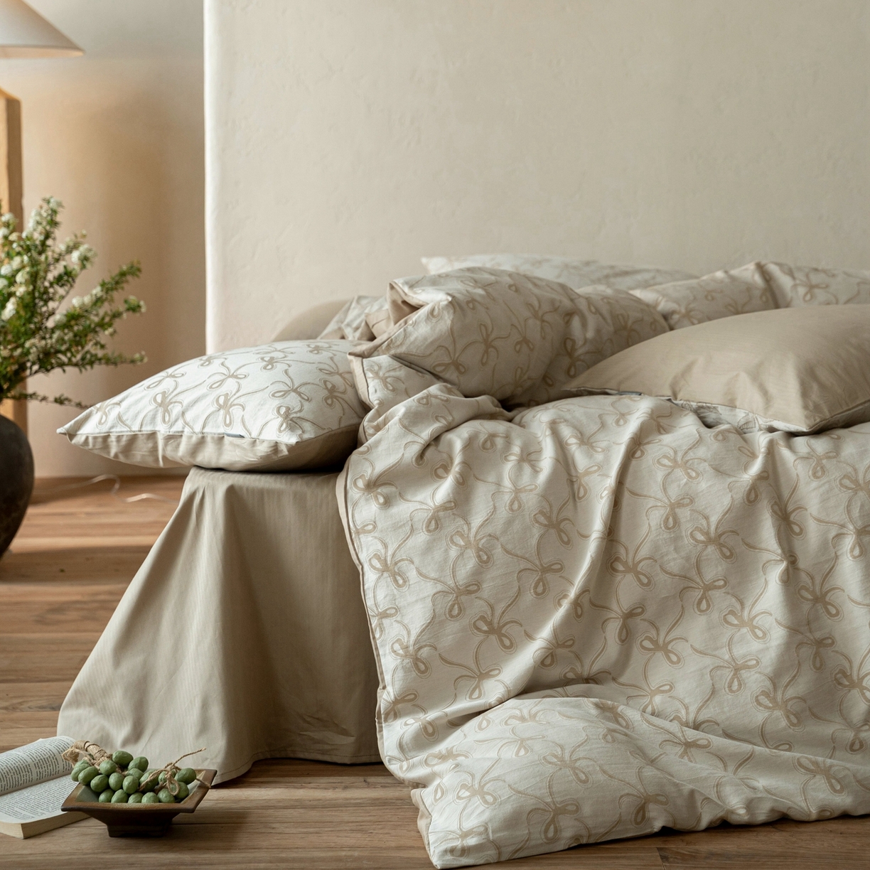 91家纺网 家纺一手货源 找家纺 时光里 2026新款全棉纯棉60支色织水洗提花四件套 蝴蝶结--燕麦