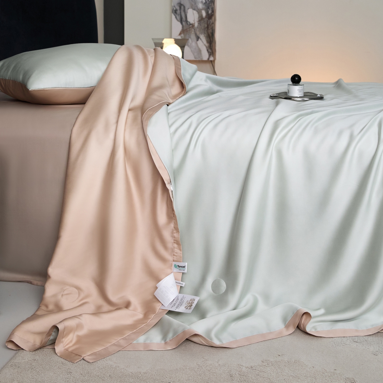 91家纺网 家纺一手货源 找家纺 纪梵茜 2026新款兰精天丝夏凉被100%蚕丝被莱赛尔天丝蚕丝空调被芯蚕丝夏被 蚕丝浅蓝