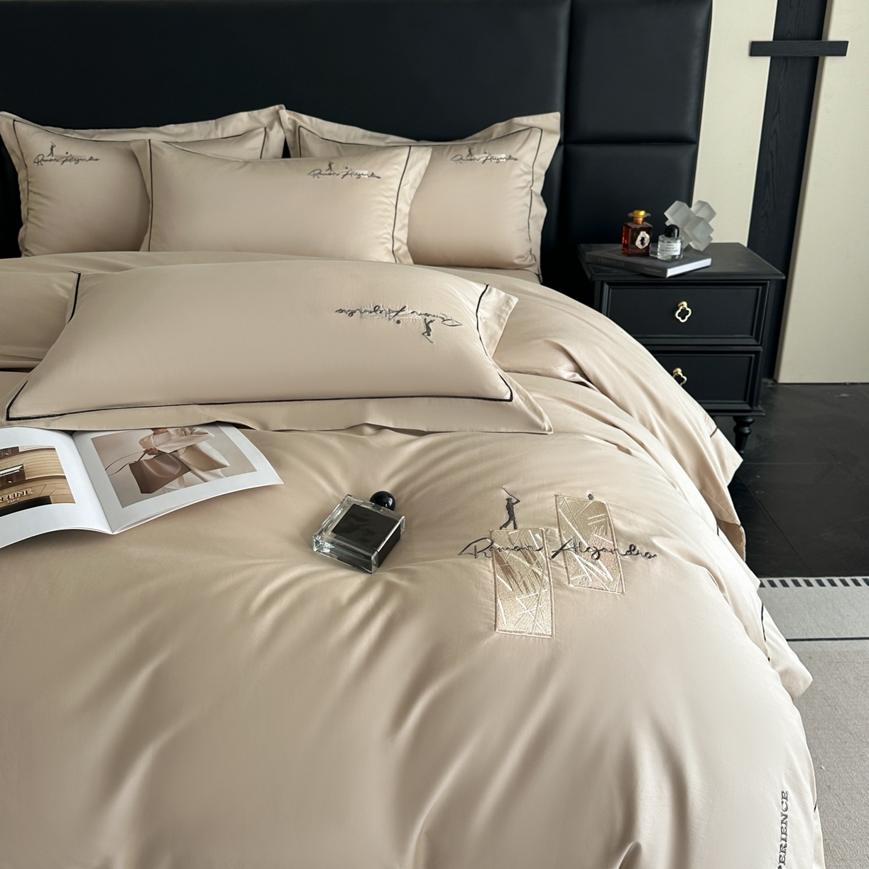 91家纺网 家纺一手货源 找家纺 （总）新方向 【控价 提供买家秀】2026新款 刺绣50s双股全棉贡缎长绒棉四件套-哈德森(控价 标准328元 加大348元)