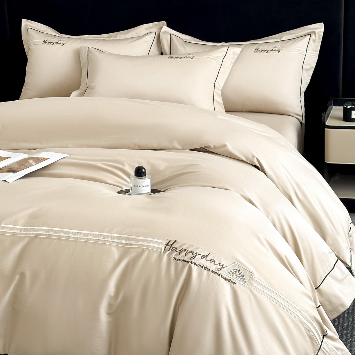 91家纺网 家纺一手货源 找家纺 （总）新方向 【控价 提供买家秀】2026新款 刺绣50s双股全棉贡缎长绒棉四件套-亚瑟(控价 标准328元 加大348元)