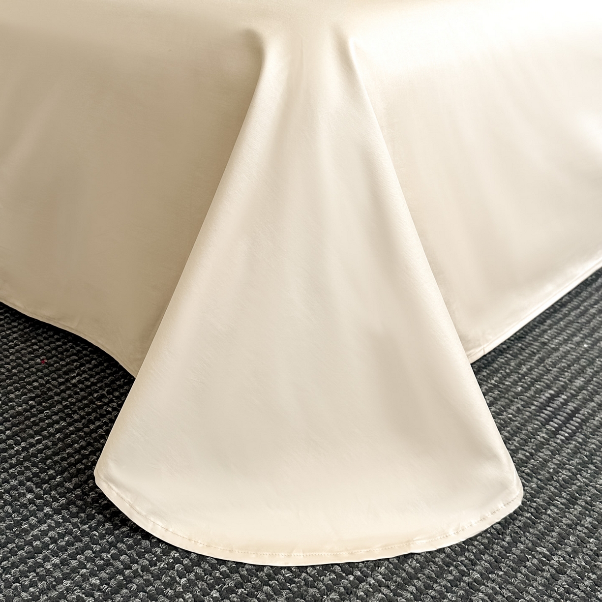 91家纺网 家纺一手货源 找家纺 （总）新方向 【控价 提供买家秀】2026新款 刺绣50s双股全棉贡缎长绒棉四件套-亚瑟(控价 标准328元 加大348元)