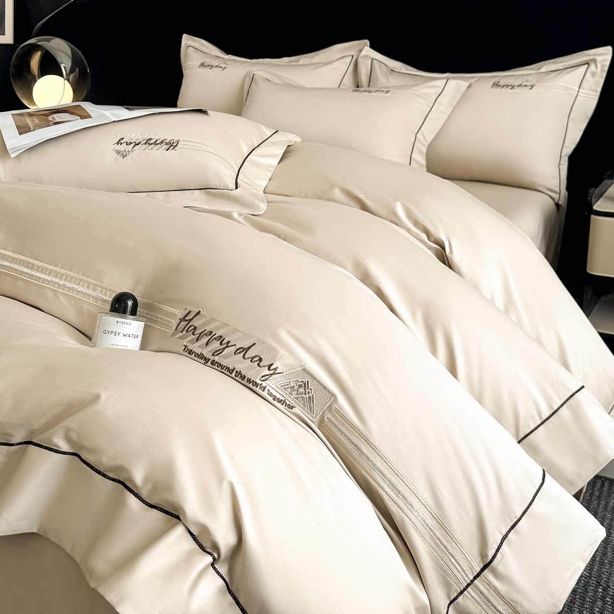 91家纺网 家纺一手货源 找家纺 新方向 【控价 提供买家秀】2026新款 刺绣50s双股全棉贡缎长绒棉四件套-亚瑟(控价 标准328元 加大348元) 亚瑟-香槟