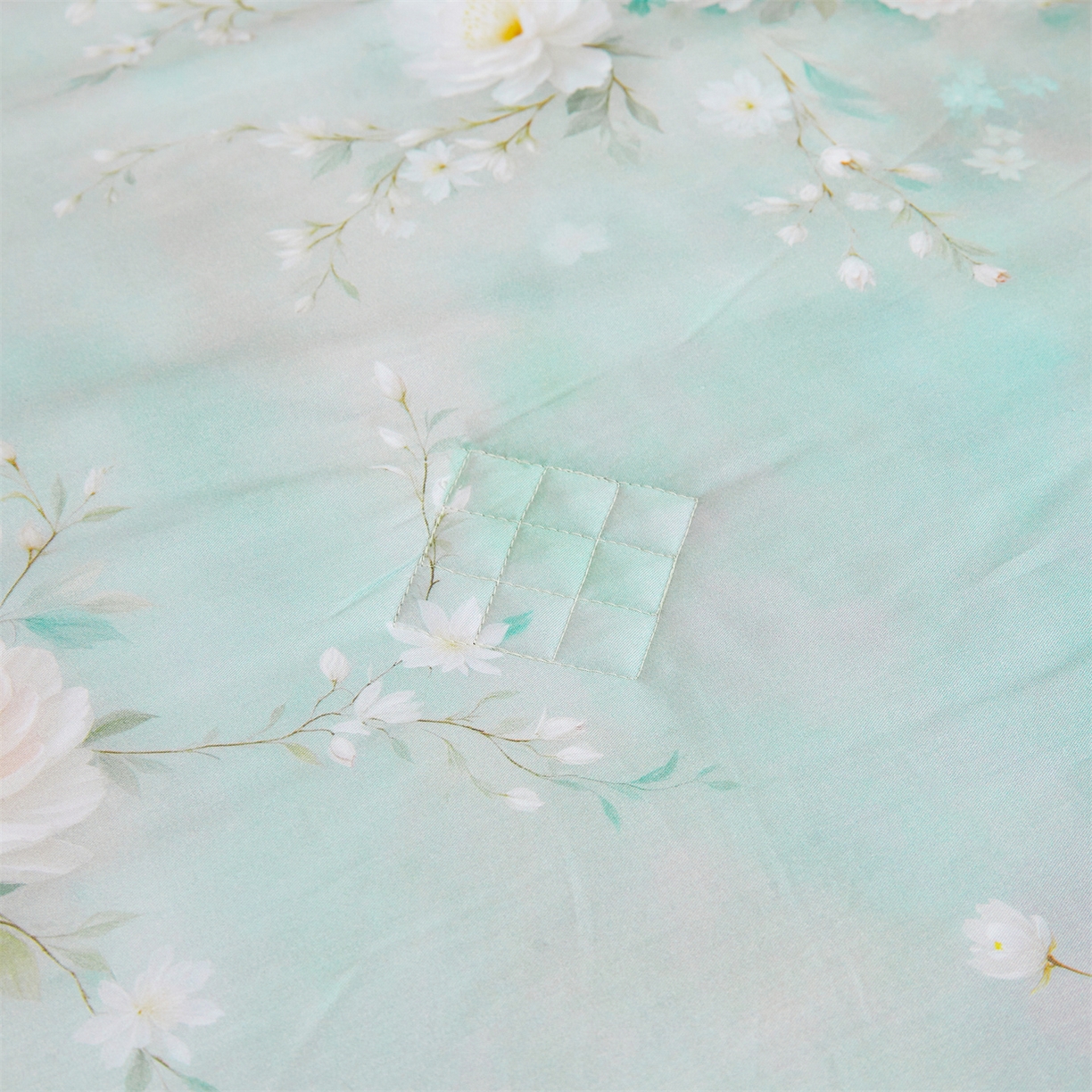 91家纺网 家纺一手货源 找家纺 （总）宜凡家纺 2026新款莱赛尔天丝印花床裙夏被四件套