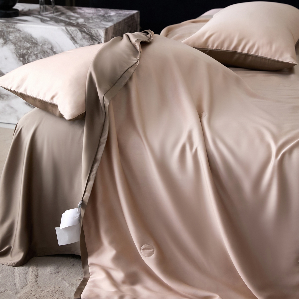 91家纺网 家纺一手货源 找家纺 A+爱家（纪梵茜） 2026新款兰精天丝夏凉被100%蚕丝被莱赛尔天丝蚕丝空调被芯蚕丝夏被 蚕丝藕色