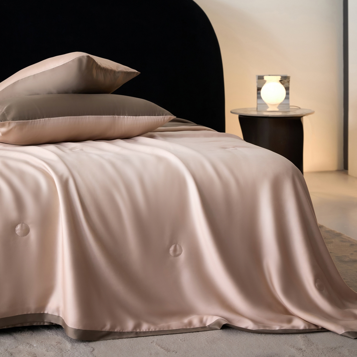 91家纺网 家纺一手货源 找家纺 A+爱家（纪梵茜） 2026新款兰精天丝夏凉被100%蚕丝被莱赛尔天丝蚕丝空调被芯蚕丝夏被 蚕丝藕色