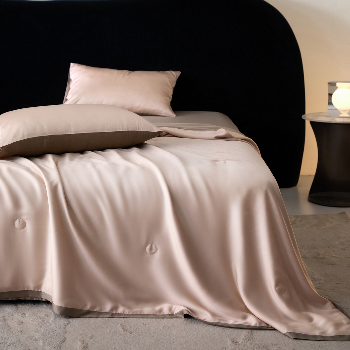 91家纺网 家纺一手货源 找家纺 A+爱家（纪梵茜） 2026新款兰精天丝夏凉被100%蚕丝被莱赛尔天丝蚕丝空调被芯蚕丝夏被 蚕丝藕色