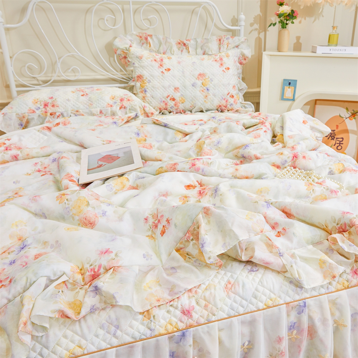 91家纺网 家纺一手货源 找家纺 宜凡家纺 2026新款莱赛尔天丝印花床裙夏被四件套 海棠听风